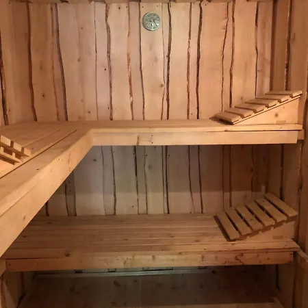 別荘 Dom Alpejski Krosniczanka Krośnica